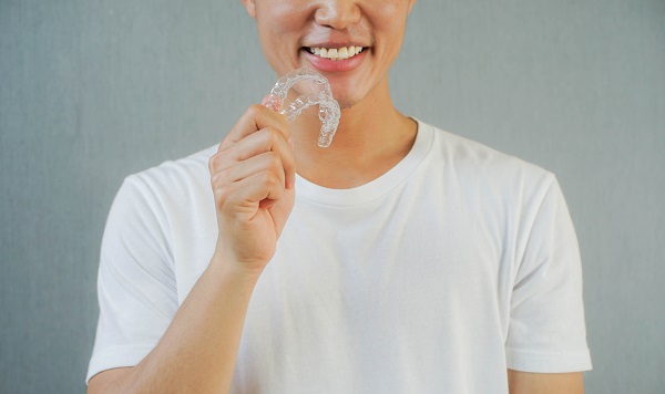 How Long Will Invisalign Aligner Therapy Last?